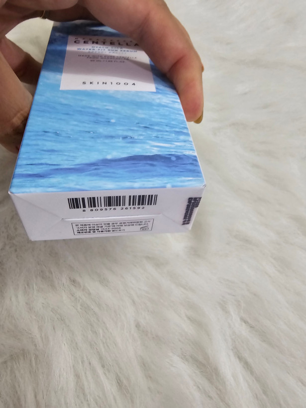 ضدآفتاب بی رنگ سنتلاspf50