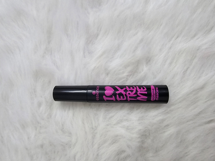 ریمل حجم دهنده مژه اسنس مدلILove Extreme Volume